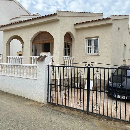 La Marquesa Golf 3 Bedroom Detached Ferienhaus *