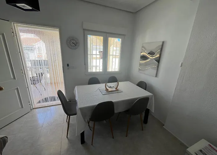 La Marquesa Golf 3 Bedroom Detached Ferienhaus